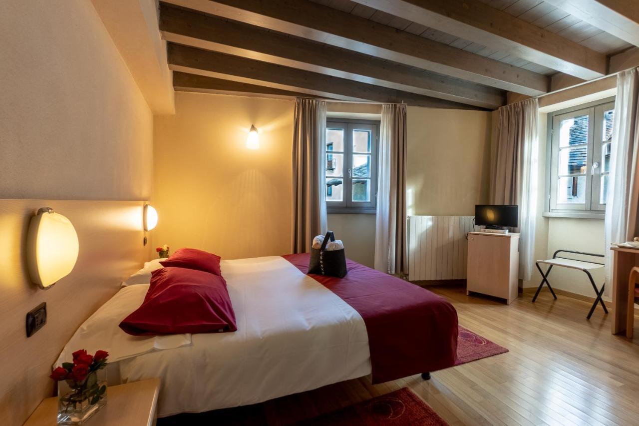Hotel Cepina Albergo Incantato فالديسوتو المظهر الخارجي الصورة